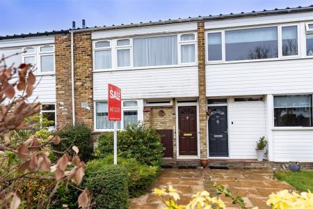 17 Highfield Green  (23).jpg