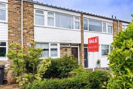 17 Highfield Green  (24).jpg