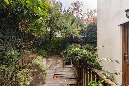 1  Coach House  (19).jpg