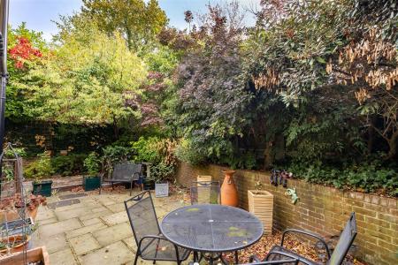 1  Coach House  (21).jpg