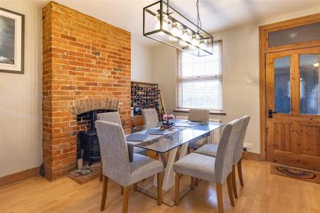 200  High Road,  CM16 6EF (2).jpg