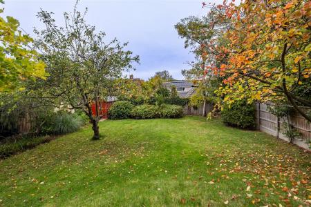 34, Blackacre Road (29).jpg