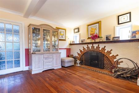 34, Blackacre Road (7).jpg