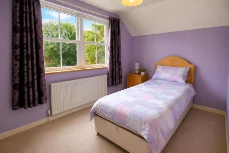 bedroom.jpg