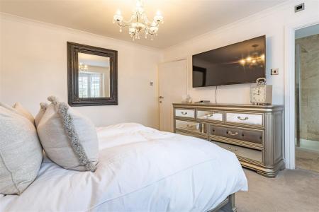 85  High Road (22).jpg