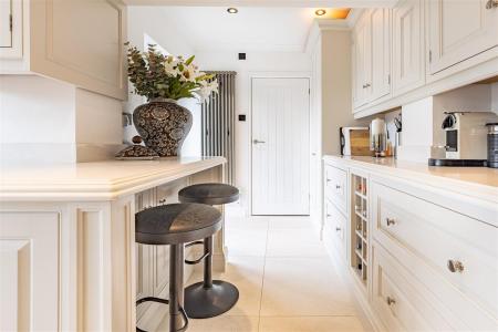 85  High Road (12).jpg