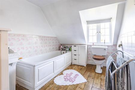 The Gardeners Cottage (16).jpg