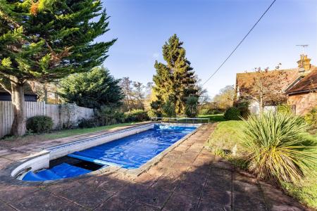 The Gardeners Cottage (27).jpg