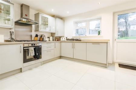 23, Coronation (3).jpg