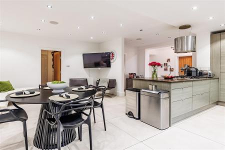 78 Ivy Chim (13).jpg