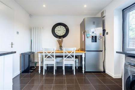 10, Alderwood  (4).jpg