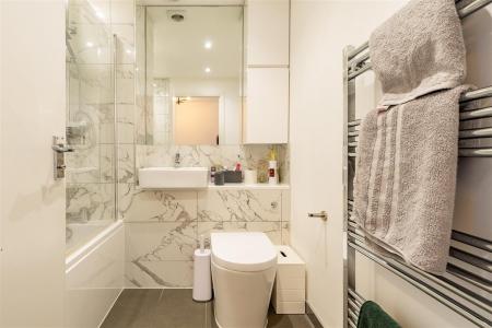 10, Alderwood  (9).jpg