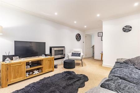 16 Church Ln (1).jpg