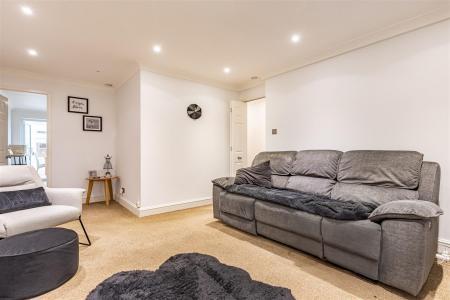 16 Church Ln (2).jpg