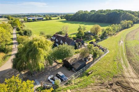 Willow Cottage 43 Berwick Ln  aerial (1).jpg