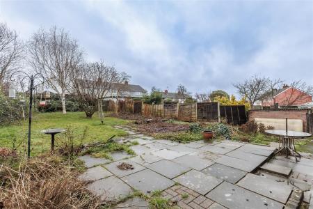 13, Beaconfield Ave (18).jpg