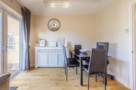 103, Davenport (6).jpg