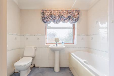 19, Egg Hall (21).jpg