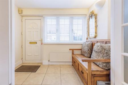 223, High Road (6).jpg