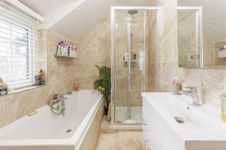 223, High Road (18).jpg