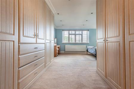 Highview Close  (23).jpg