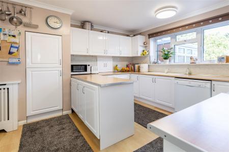 26 Lower Bury   (5).jpg