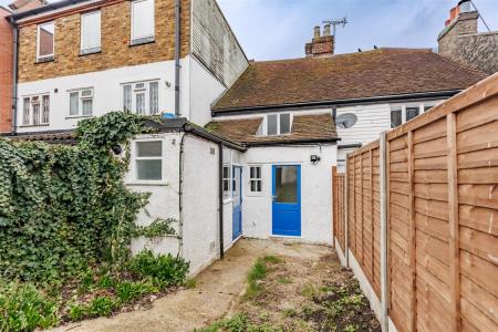 108   High Street new rear (3).jpg