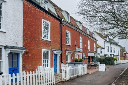 108  high street  (30).jpg