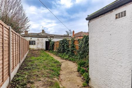 108   High Street new rear (1).jpg