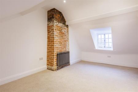 110 High Street (19).jpg