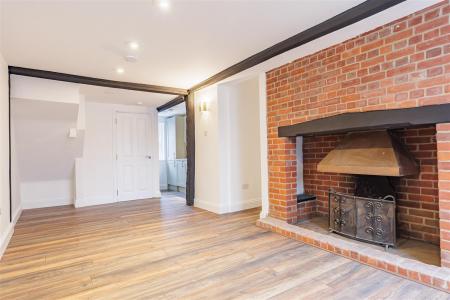 110 High Street (3).jpg