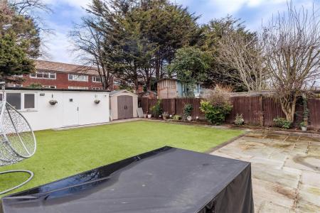 35 Hatley Ave (22).jpg