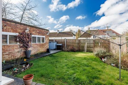 16, Field Close (16).jpg