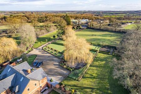 Ivy House  Coopersale Lane aerial  (14).jpg