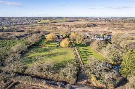 Ivy House  Coopersale Lane aerial  (3).jpg