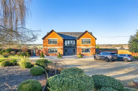 Ivy House  Coopersale Lane (3).jpg