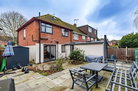 72, Crows Road (31).jpg