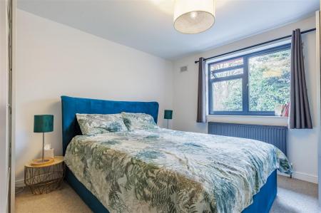 72, Crows Road (24).jpg