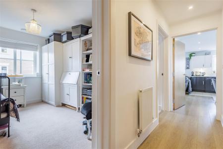 61 Buckingham Road (1).jpg