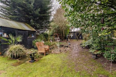 81, Coppice Row (26).jpg