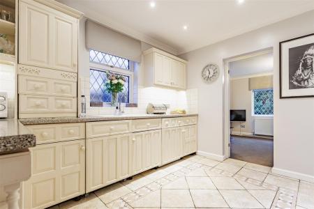 81, Coppice Row (12).jpg