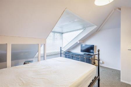 81, Coppice Row (21).jpg