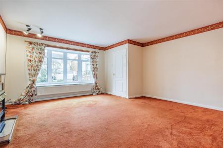 30, Thornhill,  (9).jpg