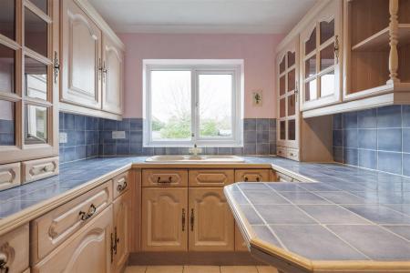 30, Thornhill,  (15).jpg