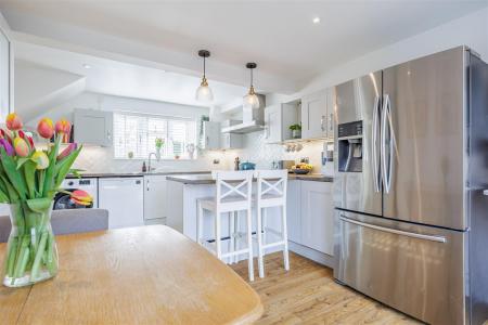 40 Beaconfield (9).jpg