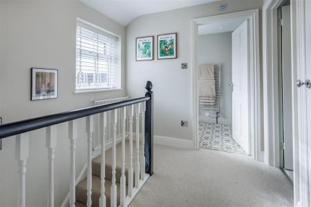 40 Beaconfield (20).jpg