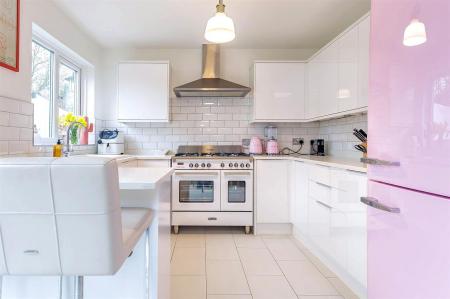 20, James Street (10).jpg