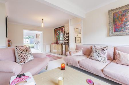 20, James Street (7).jpg