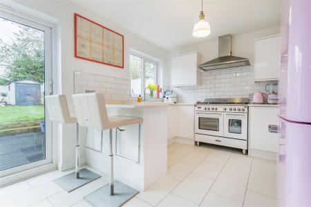 20, James Street (9).jpg