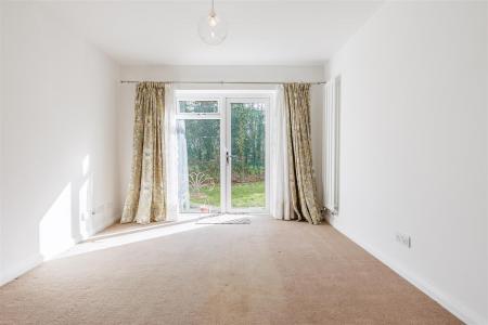 3 Theydon Gate (6).jpg